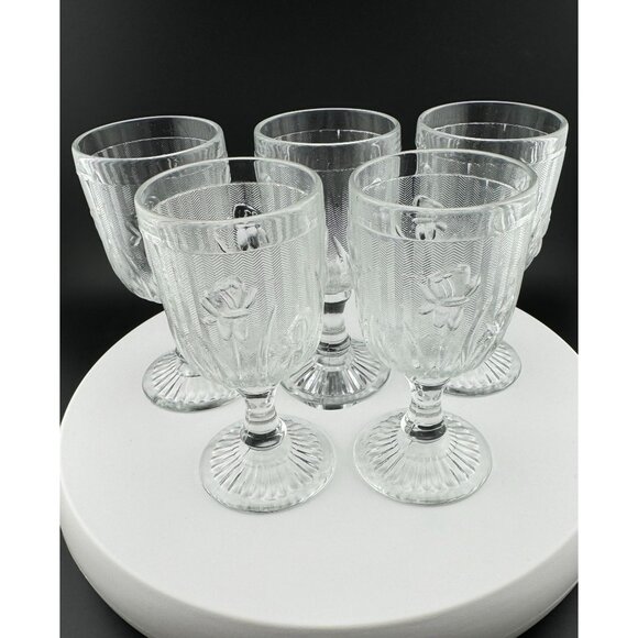 Jeannette Glass Iris and Herringbone Glass Wine Goblets - Set Of 5 - Picture 4 of 6